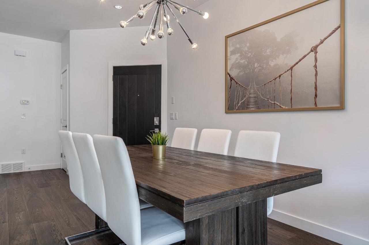 Contemporary Luxury 4 Bedroom House Near Downtown YYC Exteriör bild