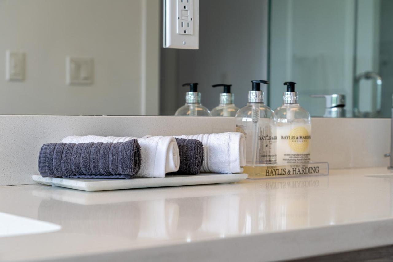 Contemporary Luxury 4 Bedroom House Near Downtown YYC Exteriör bild