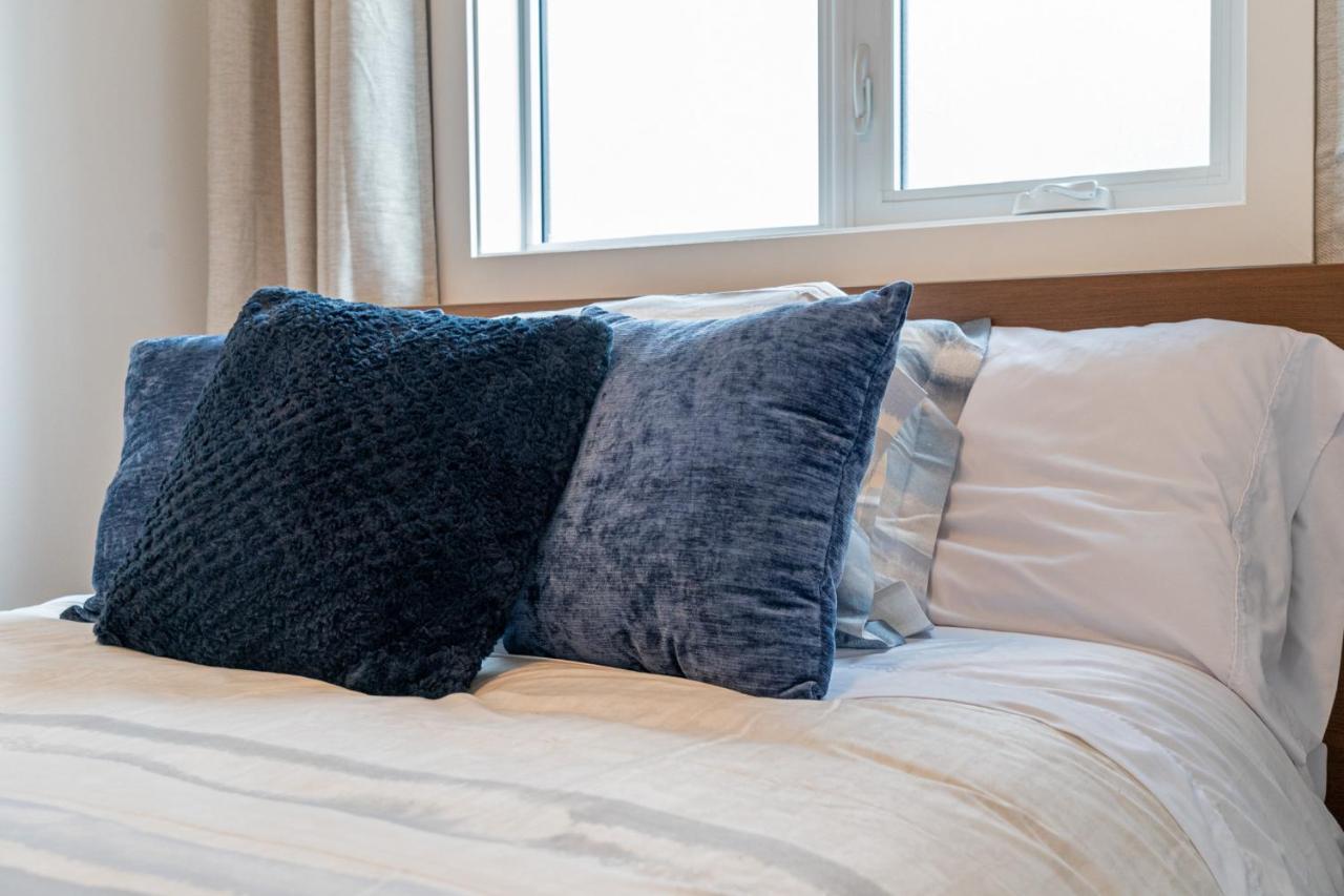 Contemporary Luxury 4 Bedroom House Near Downtown YYC Exteriör bild